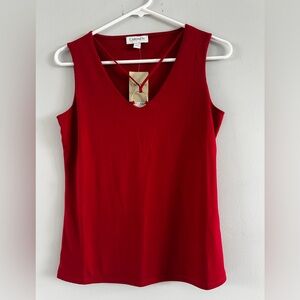 NWT Carmen Marc Valvo XS Red Sleeveless Blouse V-Neck Gold Ring Detail